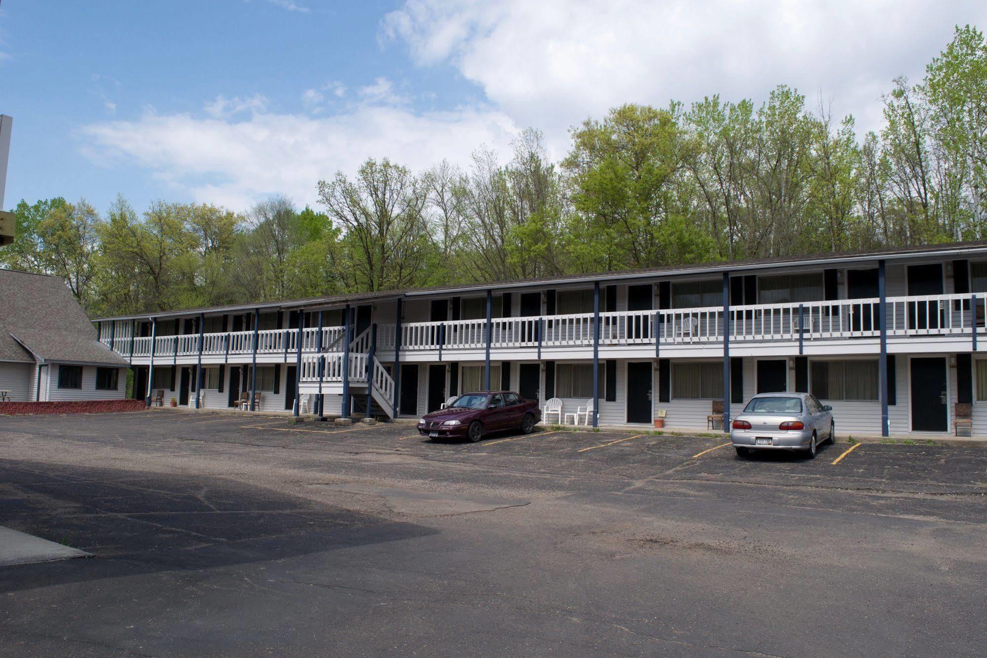 Amerivu Inn & Suites - St Croix Falls Saint Croix Falls Exteriér fotografie