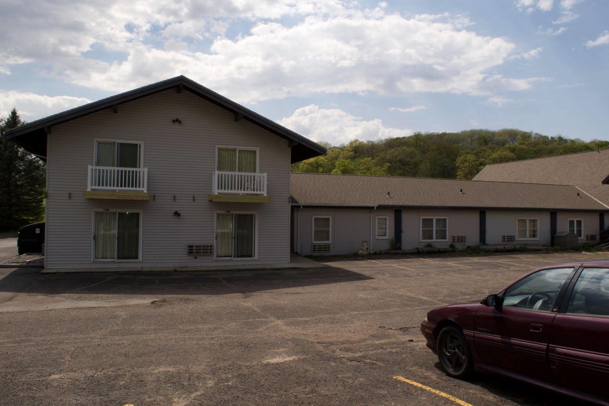 Amerivu Inn & Suites - St Croix Falls Saint Croix Falls Exteriér fotografie
